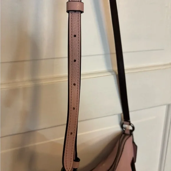 COACH PINK FLOWER HOBO PURSE - Picture 6 of 12